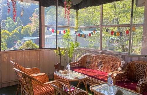 Dugalbitta Hotel | Veerbhadra hotels