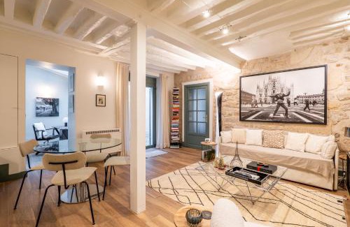 Quartier des Invalides Apartment | Veeve - A Story in Stone