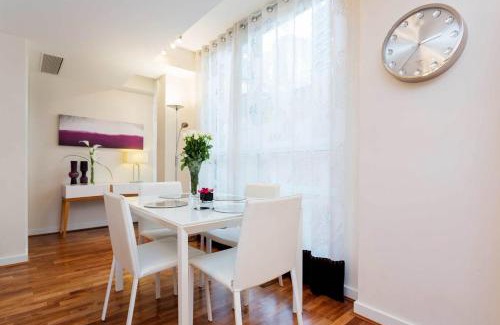 St Luke's Apartment | Veeve - Brilliant Barbican