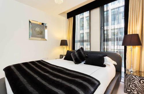 St Luke's Apartment | Veeve - Brilliant Barbican
