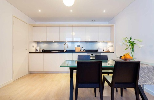 Paddington Apartment | Veeve - Zen By The Water