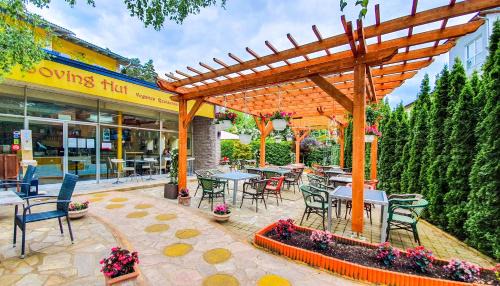 Klopein House | VEGAN Pension & Restaurant