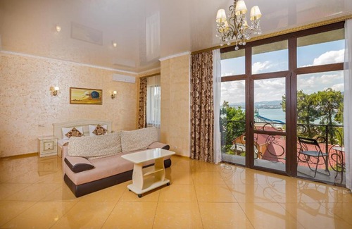Gelendzhik House | Vegas Guest House