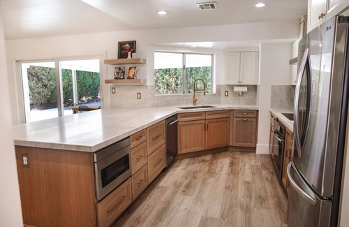 Canyon Gate Master House | Vegas Vacation Villa - 20 minutes to strip & hiking