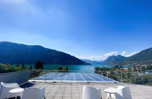 Sale Marasino Hotel | Vela di Soleville camere con e senza vista lago con ristorante & pizzeria