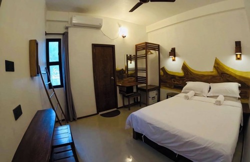 Dhiffushi House | Velaa Vani - The Turtle Hive Maldives