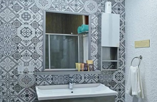 Dhiffushi House | Veli Vilaa