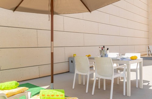 S'Illot-Cala Morlanda House | VELL MARI 6 - Beautiful first line beach apartment in S'Illot. Free WiFi.