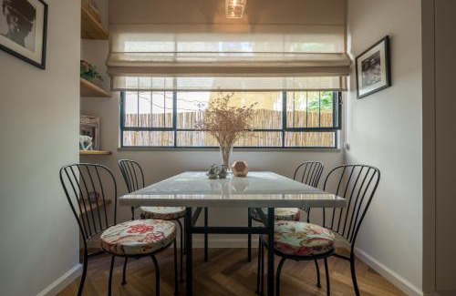 Old North Apartment | VELLER Ben Yehuda
