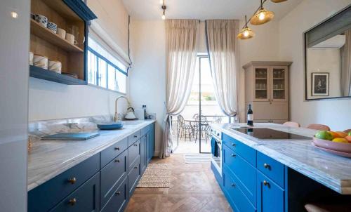 Tel Aviv Apartment | VELLER Sirkin