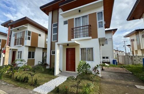 Dauis Apartment | Velmiro Greens dauis Panglao - 3 bedroom apartment unit P1112