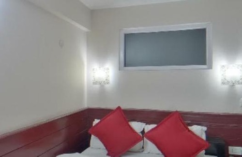 Darjeeling Hotel | Velocity Silver Fern, Darjeeling