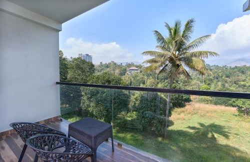 Chithirapuram Hotel | Velvet Revive Munnar