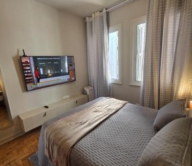 Republica Apartment | Vem ao Centro - República