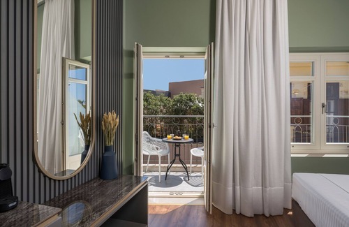 Old Town Hotel | Veneri Boutique Suites
