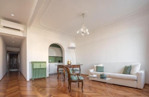 Santa Croce Apartment | Venetian Palace R&R