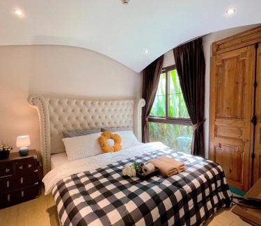 Na Chom Thian Apartment | Venetian Signature Pattaya