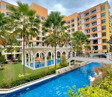 Na Chom Thian Apartment | Venetian Signature Pattaya by รมิตา