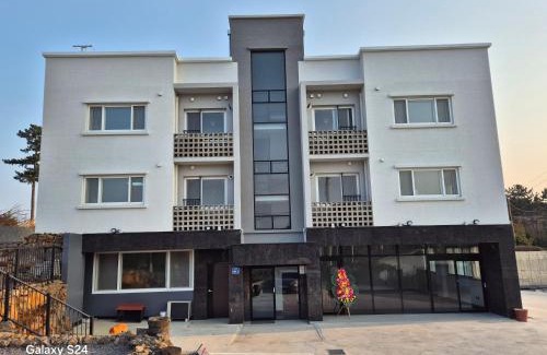 Jocheon House | Venezia Pension