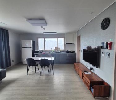 Jocheon House | Venezia Pension