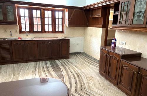 Vyttila Villa | Vengal Villa