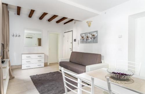 San Marco Apartment | Venice Apartments San Samuele