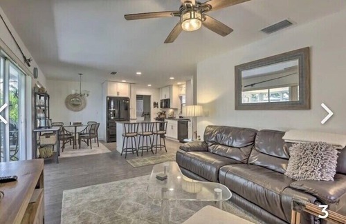 Venice Condo | Venice Island Beach walk 2 beach, Sharkey’s, legacy trail,-2 homes available