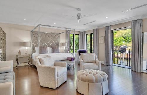 Nurmi Isles Villa | Venice of America Heated Pool Canal View Access Mimosa Key VlLLAS