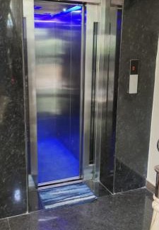 Iyyappanthangal Hotel | Venster Residency