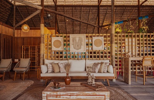 Corguinho Hotel | Ventana Hotel