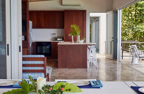 Road Town Villa | VENTANA stunning contemporary beach house, 5min walk to stunning Trunk Bay beach