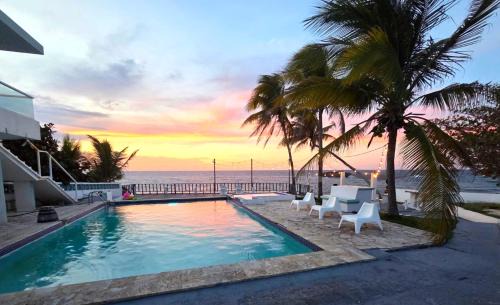 Jarealito Apartment | Ventana Va102a at Arecibo 681 Ocean Drive