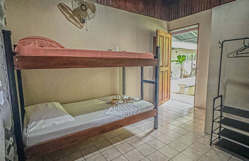 Puerto Jimenez Hotel | Ventanas en Corcovado