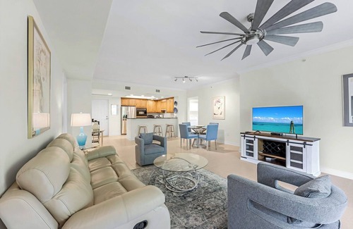North Naples Condo | Ventanas I in Tiburon