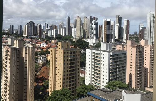 Rio Vermelho Apartment | Ventilated apartment, Rio Vermelho sea view