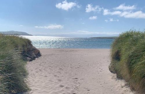Ventry House | Ventry Farm - Rainbow Cottage by Trident Holiday Homes