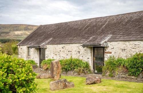 Ventry House | Ventry Farm - Rainbow Cottage by Trident Holiday Homes