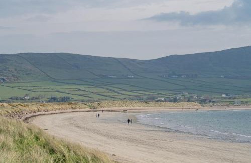 Ventry House | Ventry Farm - Shamrock Cottage by Trident Holiday Homes