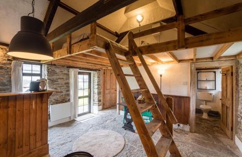 Ventry House | Ventry Farm - Shamrock Cottage by Trident Holiday Homes