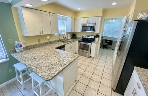 Lower Grand Lagoon House | Venture Out, #400 N. Marlin Dr. Comes WITH GOLF CART!