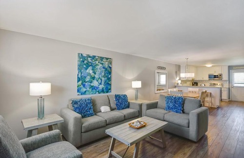 Fort Walton Beach Apartment | Venus 215 condo