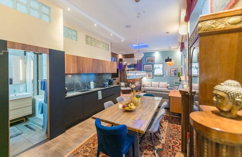 Vizivaros Apartment | Venus Apartments - The Actor's Den