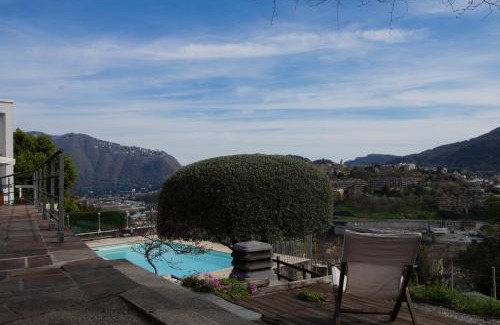 Vacallo House | Veralto - Modern Suite with Como Lake view