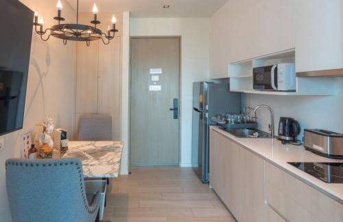 Na Chom Thian Apartment | Veranda Residence Pattaya Ocean View by Phunnaaluck