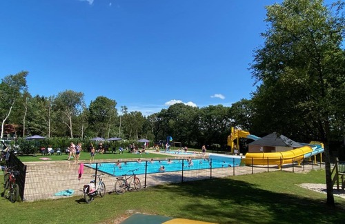 Wateren Resort | VerandaChalet 6p centrally located in National Park, Swimming pool