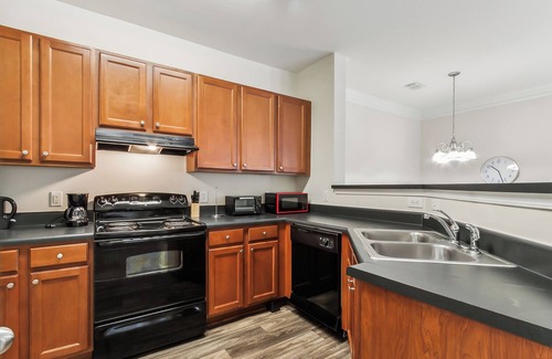 Valley Apartment | Verandas 1836 I Modern 2Bd I Parking I Pool I Gym