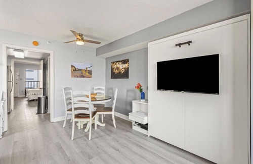 Ocean Drive Condo | Verandas 409: 1 BR, 1 BA Condominium in NMB, Sleeps 4