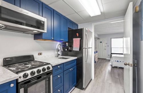 Ocean Drive Condo | Verandas 409: 1 BR, 1 BA Condominium in NMB, Sleeps 4