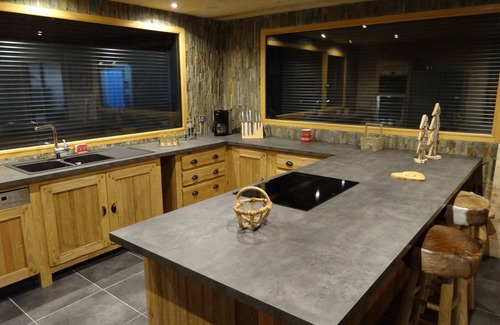 Saint-Julien-en-Vercors Ski Chalet | VERCORS: MAGNIFICENT WOODEN CHALET 12 SLEEPING NEAR VILLARD DE LANS