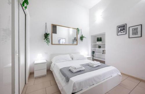 Centro Storico Apartment | Verdi's Nest - Loft with Wifi and Netflix